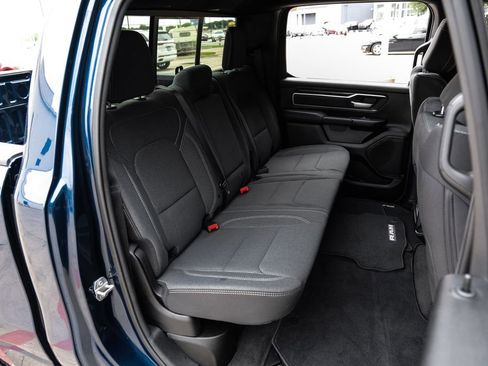 Used 2022 RAM 1500 Big Horn RWD image 47