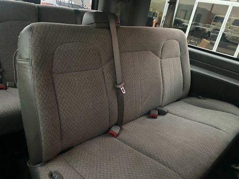 Used 2016 Chevrolet Express 3500 LT w/ LT Preferred Equipment Group image 27