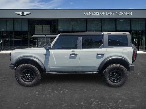 Used 2023 Ford Bronco Wildtrak AWD/4WD image 7