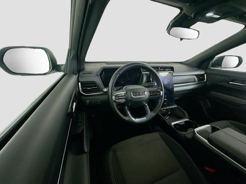 Used 2025 GMC Terrain Elevation AWD/4WD image 18