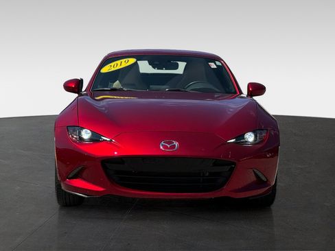 Used 2019 MAZDA MX-5 Miata RF Grand Touring RWD image 2