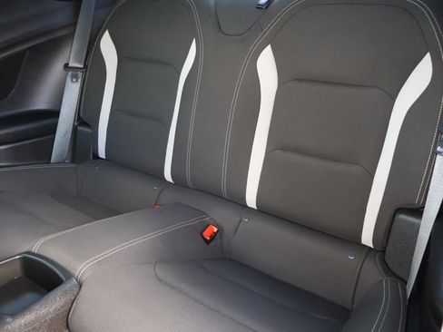 Used 2021 Chevrolet Camaro LT image 18