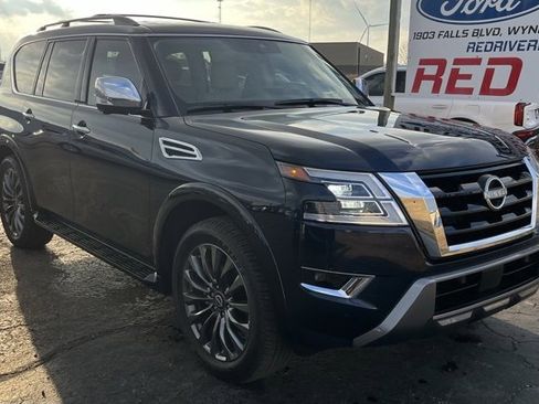 Used 2024 Nissan Armada Platinum w/ Captain's Chairs Package image 2