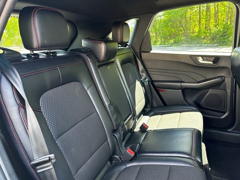 Used 2024 Ford Escape ST-Line AWD/4WD image 26