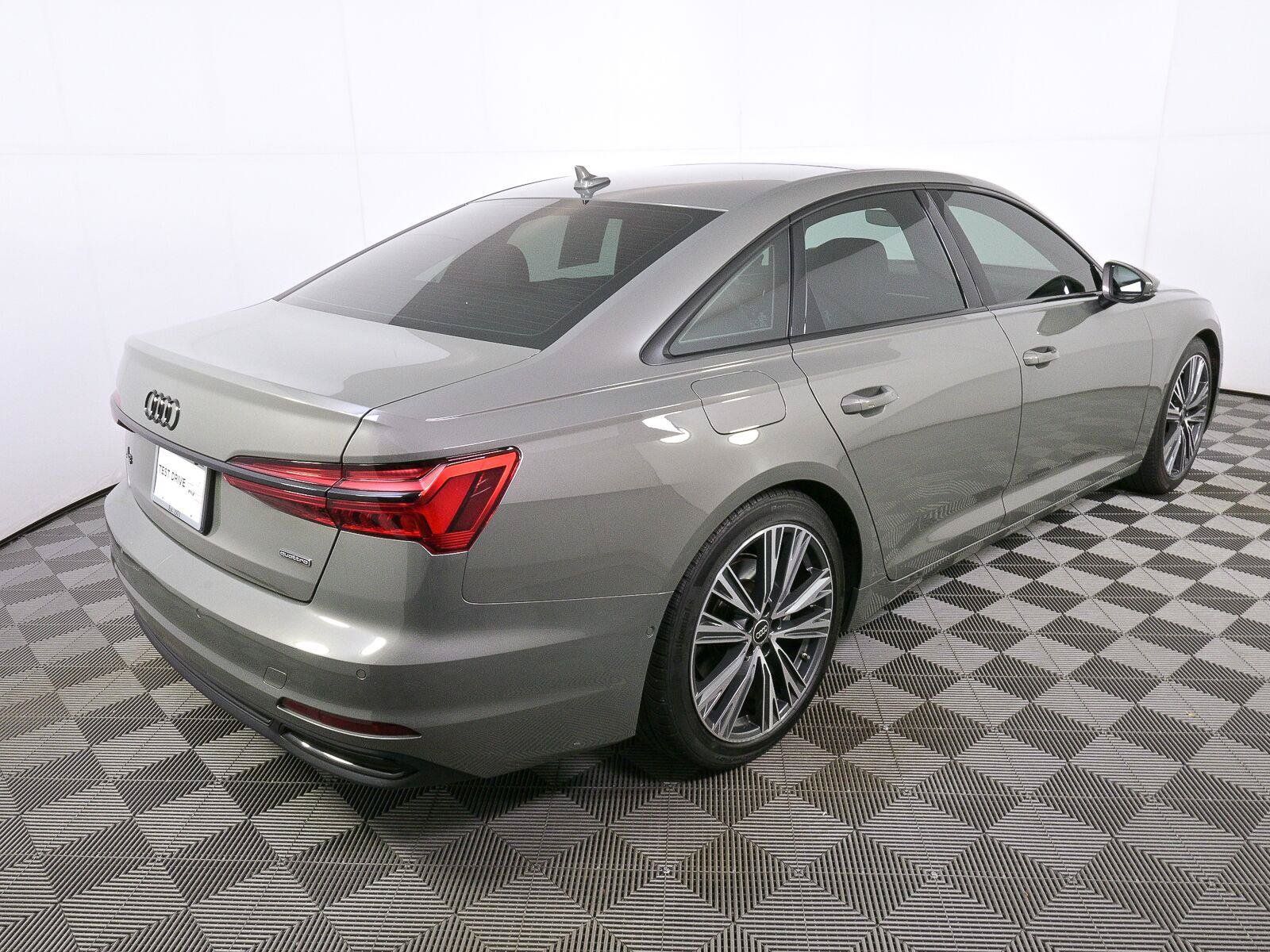Used 2023 Audi A6 Premium Plus w/ Premium Plus Package AWD/4WD image 3