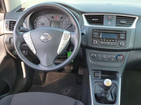 Used 2016 Nissan Sentra S w/ Electronics Package FWD image 9