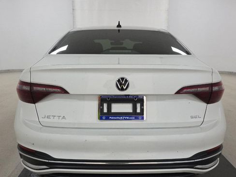 Used 2024 Volkswagen Jetta SEL FWD image 6