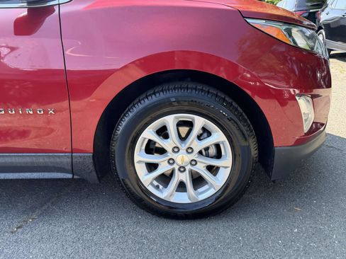 Used 2018 Chevrolet Equinox LT w/ Sun & Infotainment Package FWD image 6