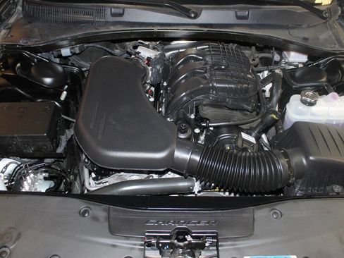 Used 2023 Dodge Charger SXT image 8