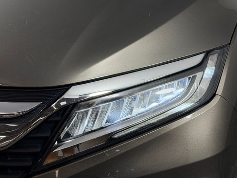 Used 2019 Honda Odyssey Elite image 12