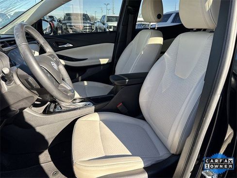 Used 2021 Buick Encore GX Select w/ Sport Touring Package image 22