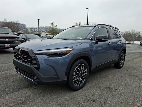 New 2026 Toyota Corolla Cross XLE image 2