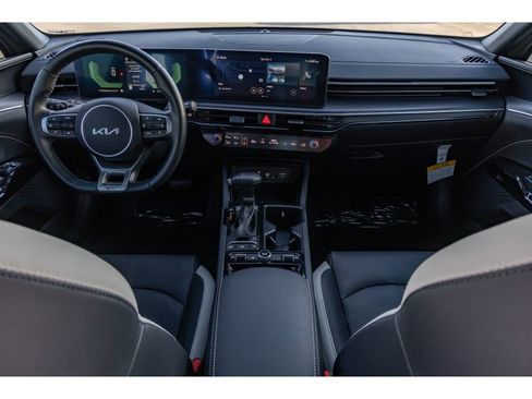 Used 2025 Kia K5 GT-Line image 12