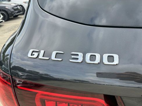 Certified 2021 Mercedes-Benz GLC 300 4MATIC w/ Premium Package image 20