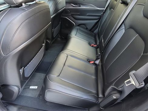 New 2025 Jeep Grand Cherokee Limited 4xe image 10