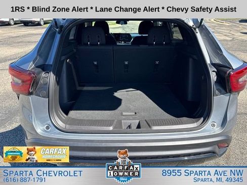 Used 2024 Chevrolet Trax RS w/ Driver Confidence Package FWD image 28