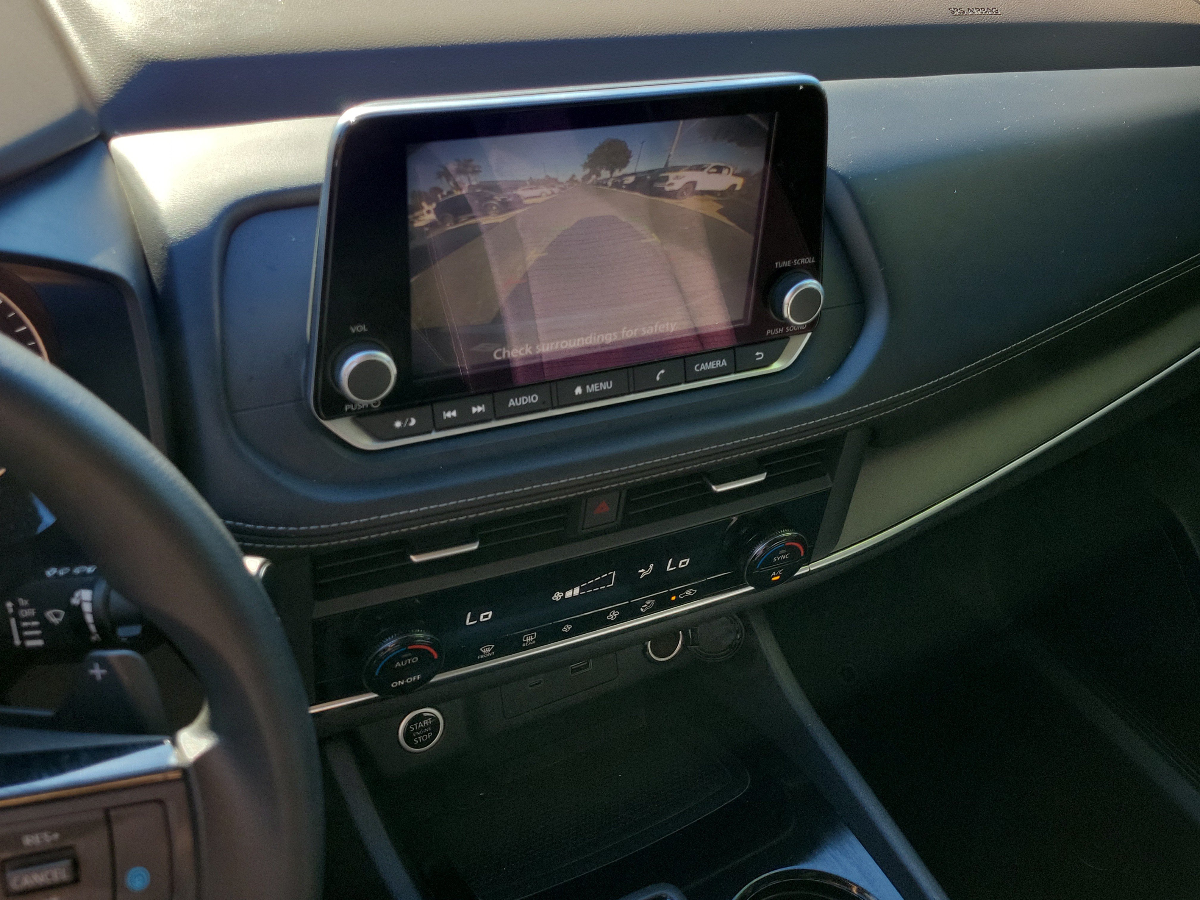 Certified 2023 Nissan Rogue SV FWD image 25