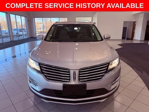 Used 2017 Lincoln MKC Premiere image 2