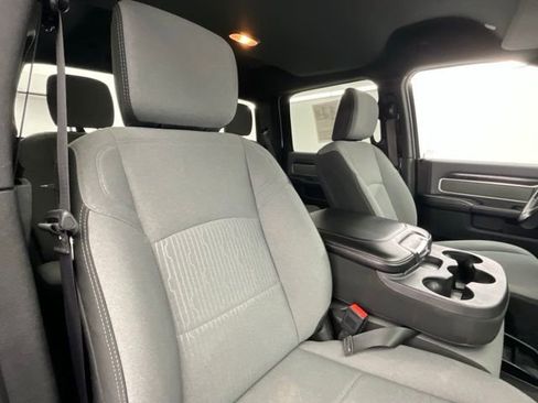 Used 2022 RAM 2500 Big Horn w/ Cold Weather Group image 13