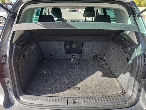 Used 2013 Volkswagen Tiguan S image 12