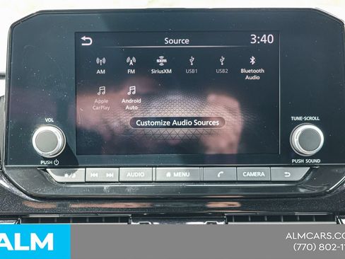 Used 2025 Nissan Pathfinder SV AWD/4WD image 31