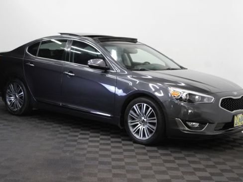 Used 2014 Kia Cadenza Premium w/ Luxury Package FWD image 1
