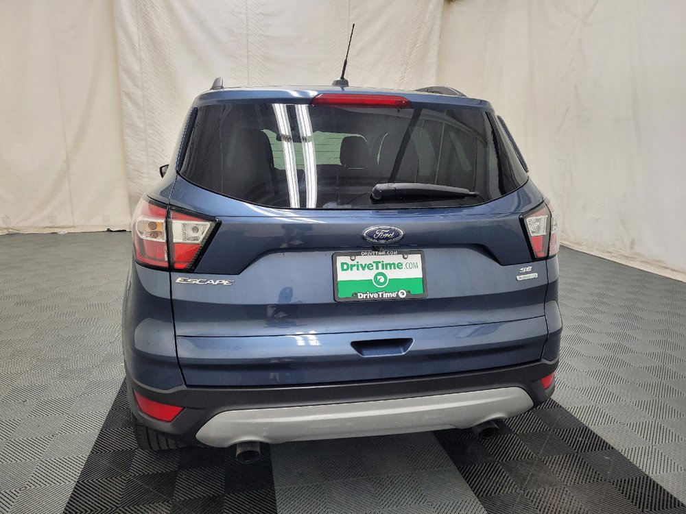 Used 2018 Ford Escape SE FWD image 6