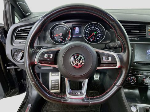 Used 2017 Volkswagen GTI SE FWD image 12
