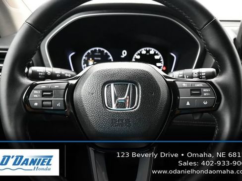 Used 2025 Honda Pilot EX-L image 29