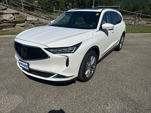 Used 2022 Acura MDX SH-AWD w/ Advance Package image 1