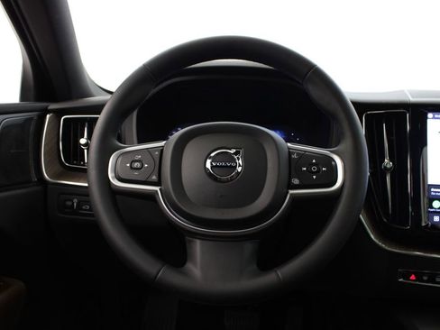 Used 2022 Volvo XC60 T8 Inscription Expression w/ Advanced Package AWD/4WD image 25