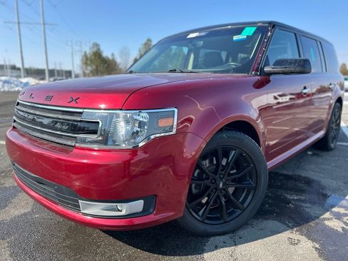 Used 2018 Ford Flex SEL w/ Equipment Group 202A image 2