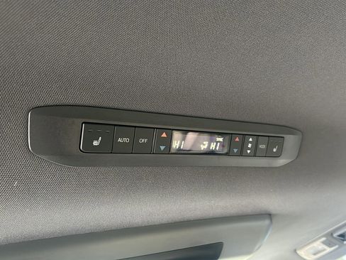 Used 2024 Toyota Sienna Limited AWD/4WD image 22