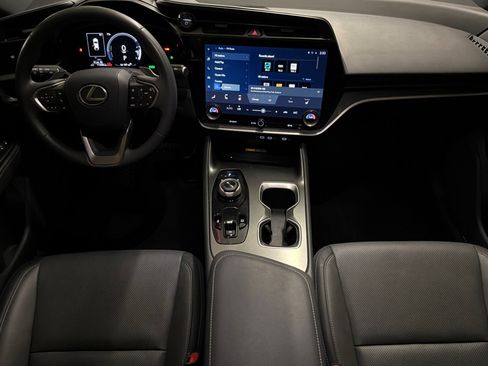 Used 2024 Lexus RZ 300e Premium FWD image 12