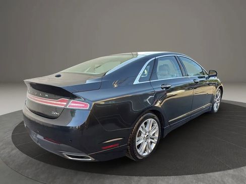 Used 2014 Lincoln MKZ Hybrid Sedan 4D w/ Equipment Group 202A Reserve image 5