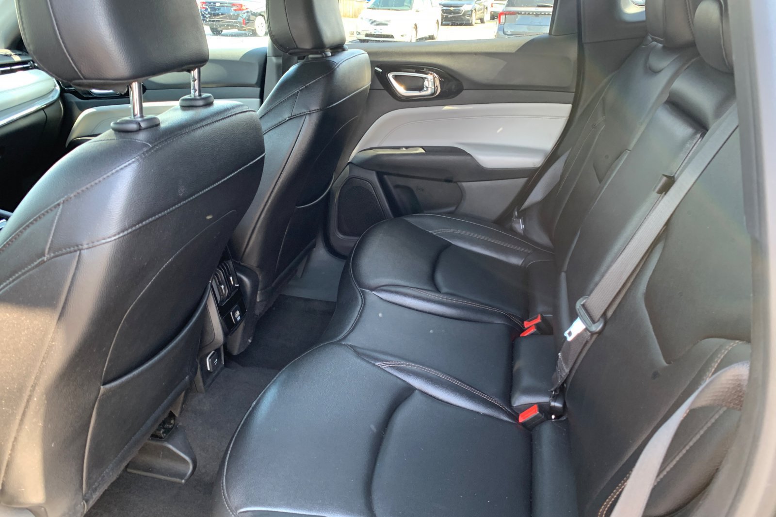 Used 2024 Jeep Compass Limited AWD/4WD image 15