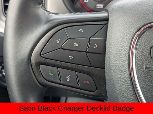 Used 2022 Dodge Charger SXT w/ Blacktop Package image 17