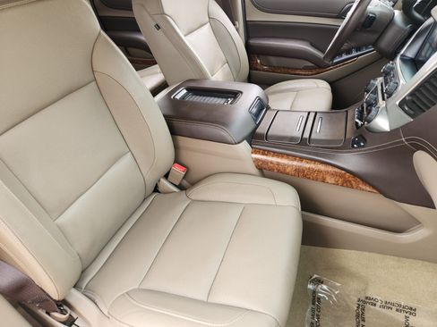 Used 2017 Chevrolet Tahoe Premier image 17