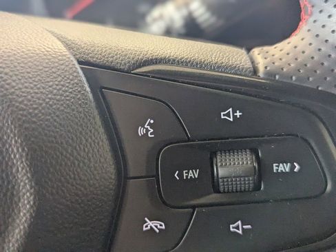 Used 2024 Chevrolet Trax RS w/ Driver Confidence Package image 45