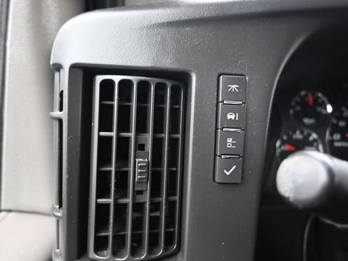 Used 2014 Chevrolet Express 3500 LS RWD image 23