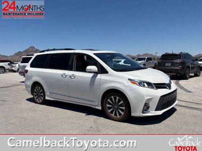 Used 2020 Toyota Sienna Limited Premium w/ Carpet Mat Package