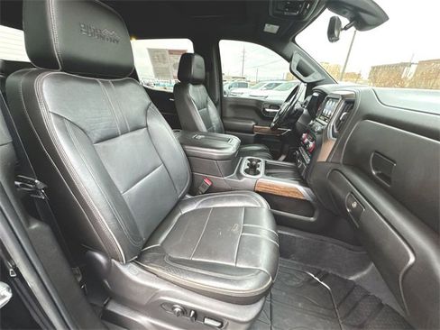 Used 2019 Chevrolet Silverado 1500 High Country w/ Technology Package image 29