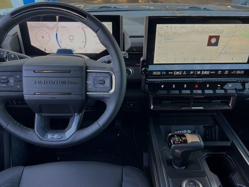 New 2025 GMC Hummer EV 3X w/ Extreme Off-Road Package image 11
