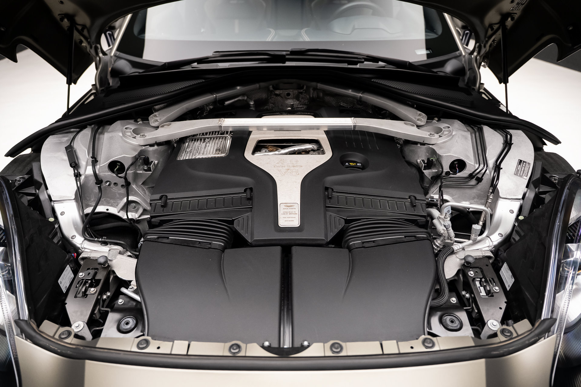 Used 2023 Aston Martin DBX 707 AWD/4WD image 73