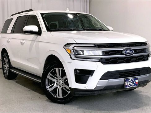 Used 2022 Ford Expedition XLT RWD image 34