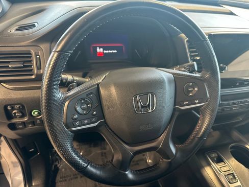 Used 2023 Honda Passport TrailSport image 29