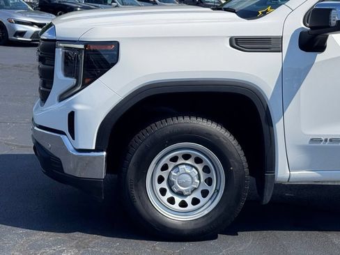 Used 2024 GMC Sierra 1500 Pro w/ Pro Value Package AWD/4WD image 34