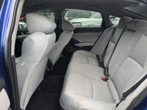 Used 2018 Honda Accord LX image 16
