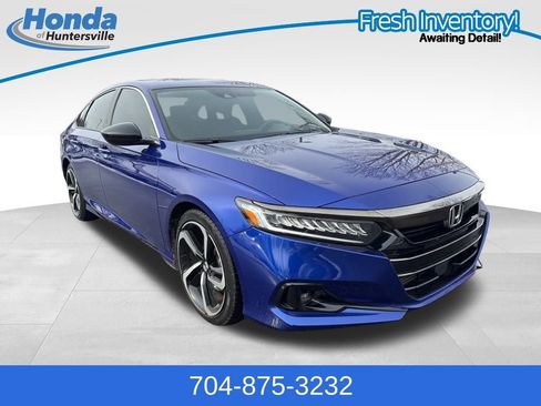 Used 2022 Honda Accord Sport image 1