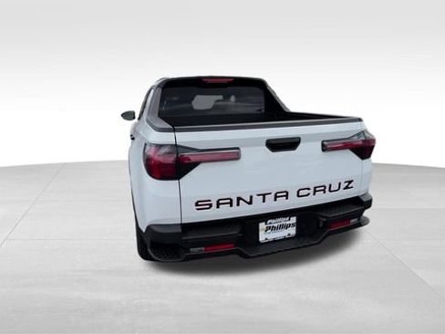 Used 2025 Hyundai Santa Cruz SEL FWD image 5